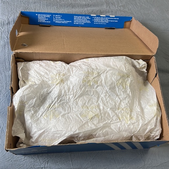 COPY - All white Adidas Falcons - Picture 8 of 10